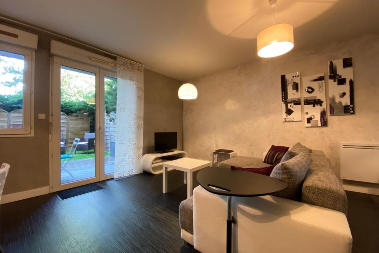 Bel Appartement Proche Tours Centre Bretonneau La Riche Kültér fotó