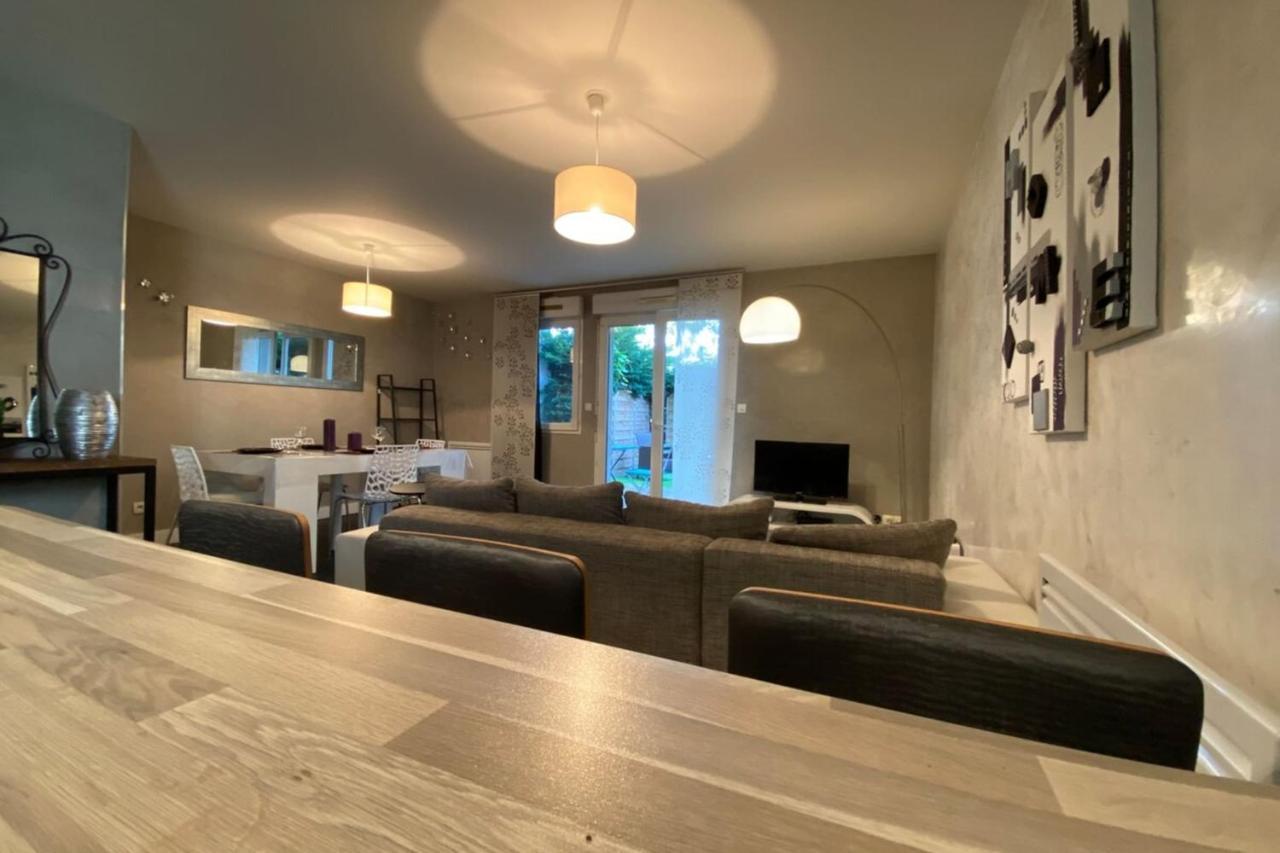 Bel Appartement Proche Tours Centre Bretonneau La Riche Kültér fotó